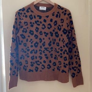 New with tags old navy leopard print sweater M